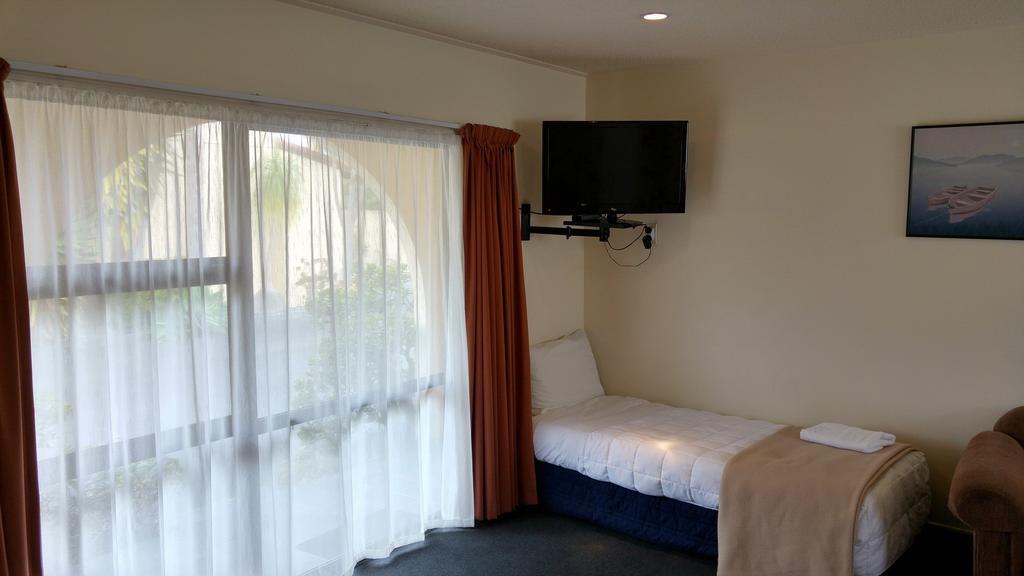 Hobson'S Choice Motel Dargaville Quarto foto